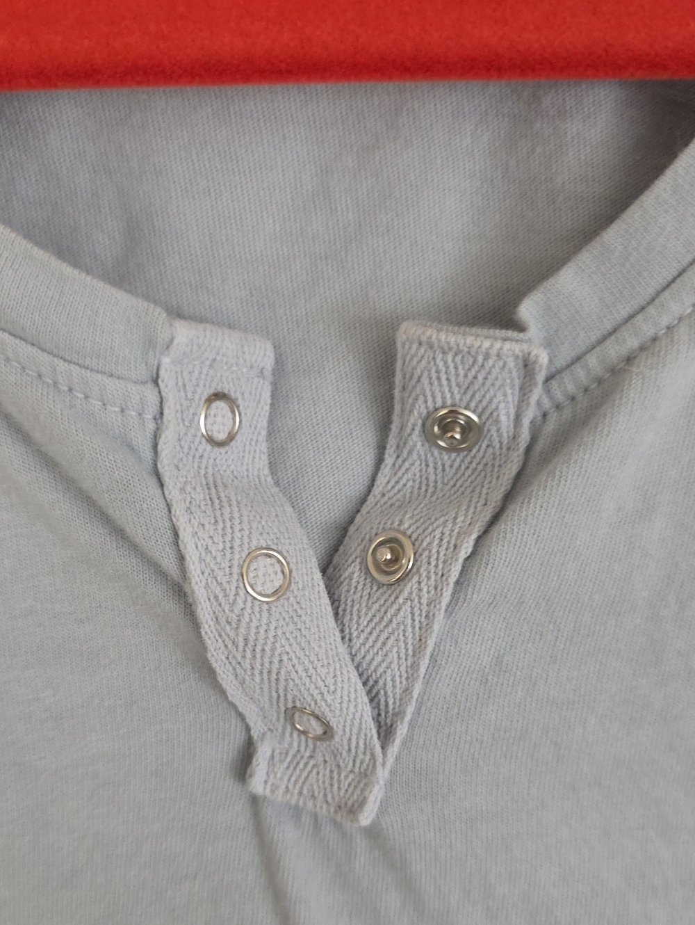 *R+D Gray Cropped Henley Tank Top Snap Front Sleeveless Women's Large 12-14 - Picture 5 of 9